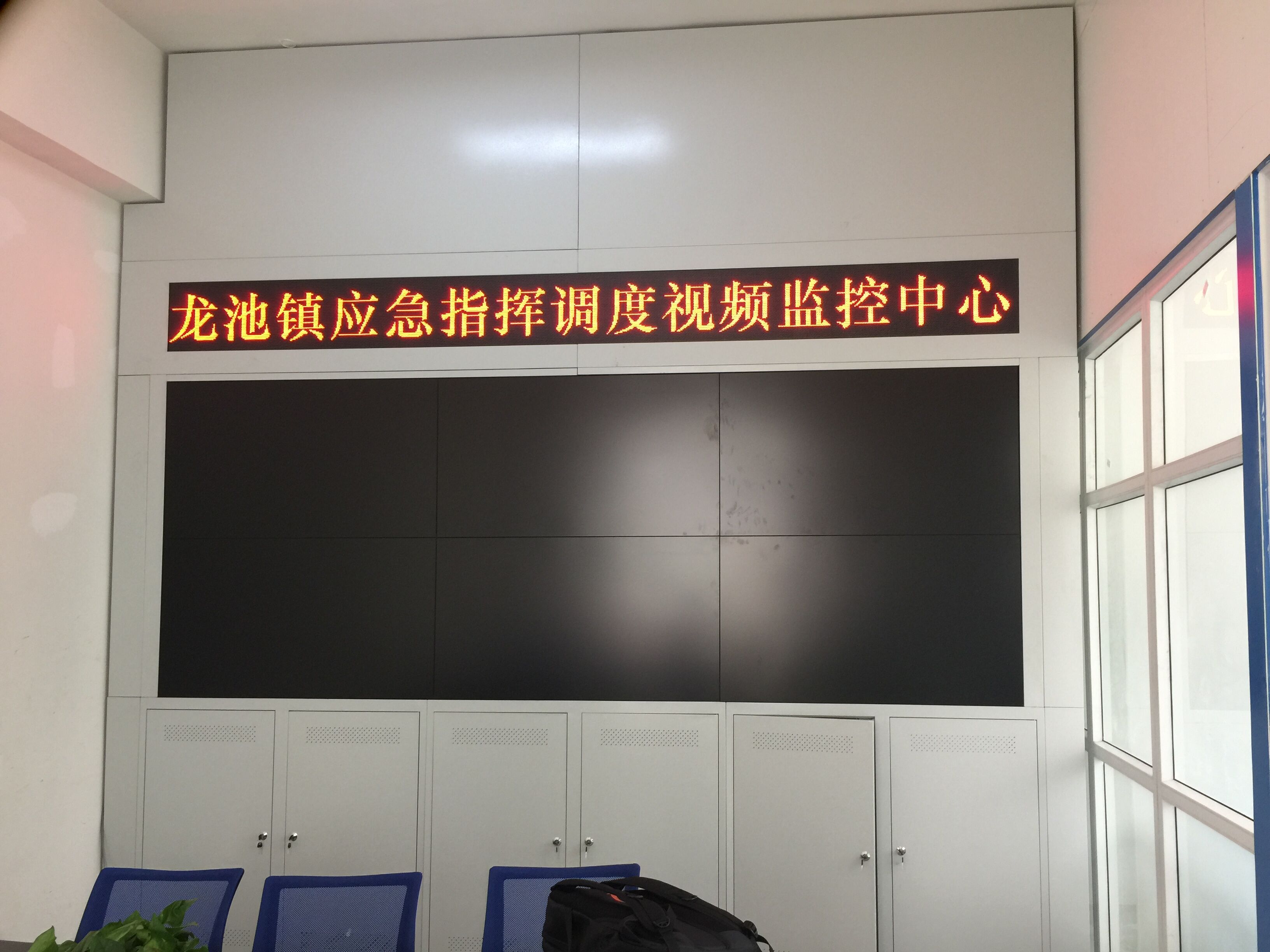 �ɶ���ص���ǽ