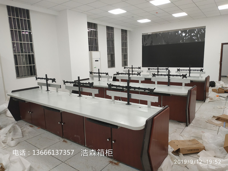 �Ĵ�����̨